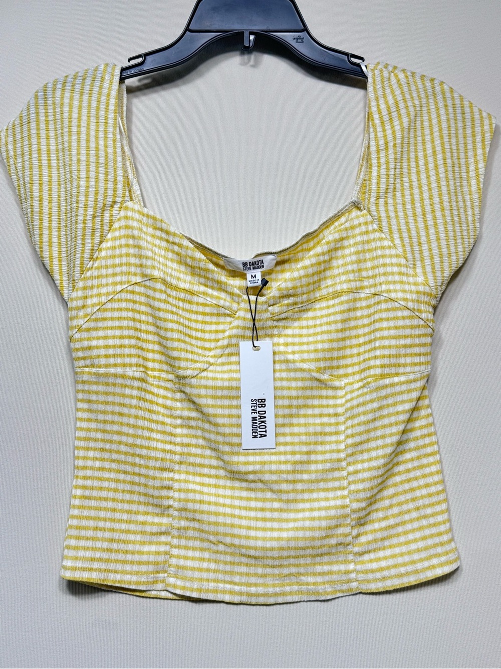 BB dakota By steve madden gingham To Me top in sushine mwr size medium
